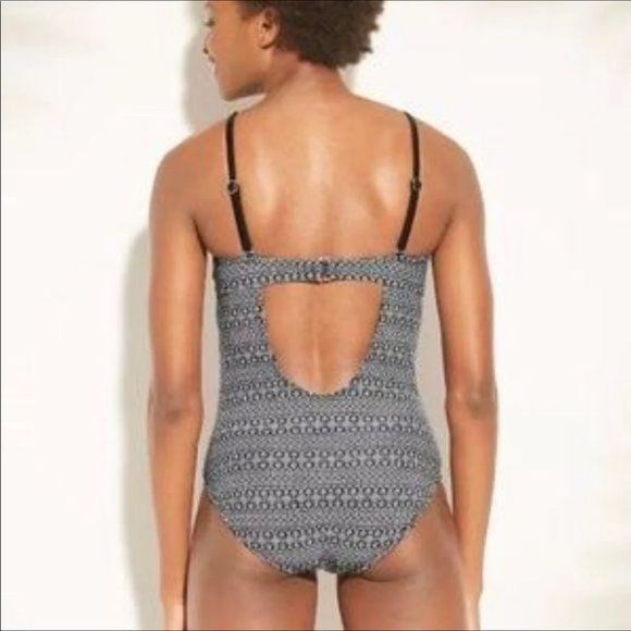 Kona Sol lace up one piece size XS bathing suit - Picture 2 of 9